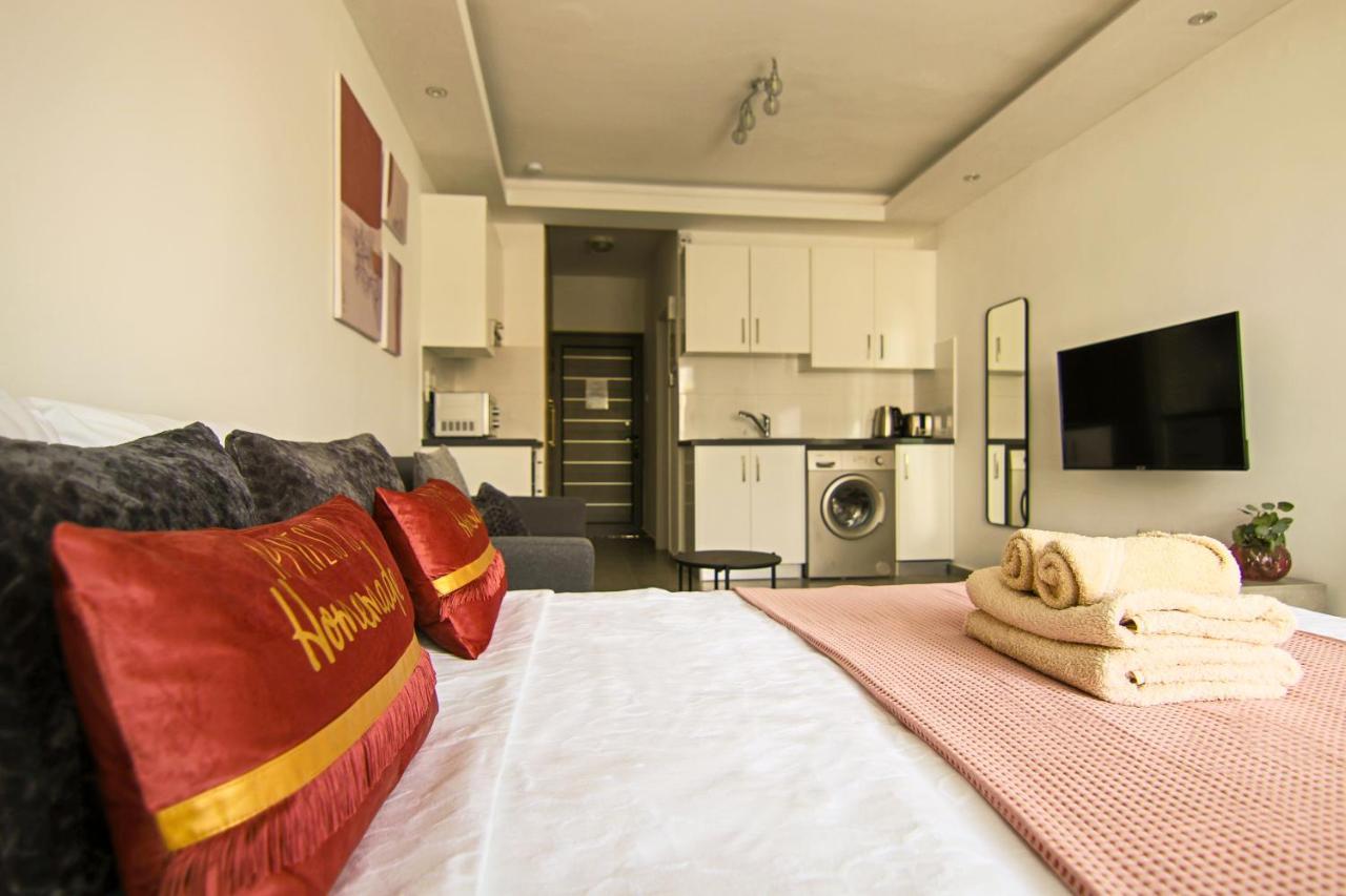 Ferienwohnung Phaedrus Living: Seaside Luxury Flat Athina 115 Paphos Exterior foto