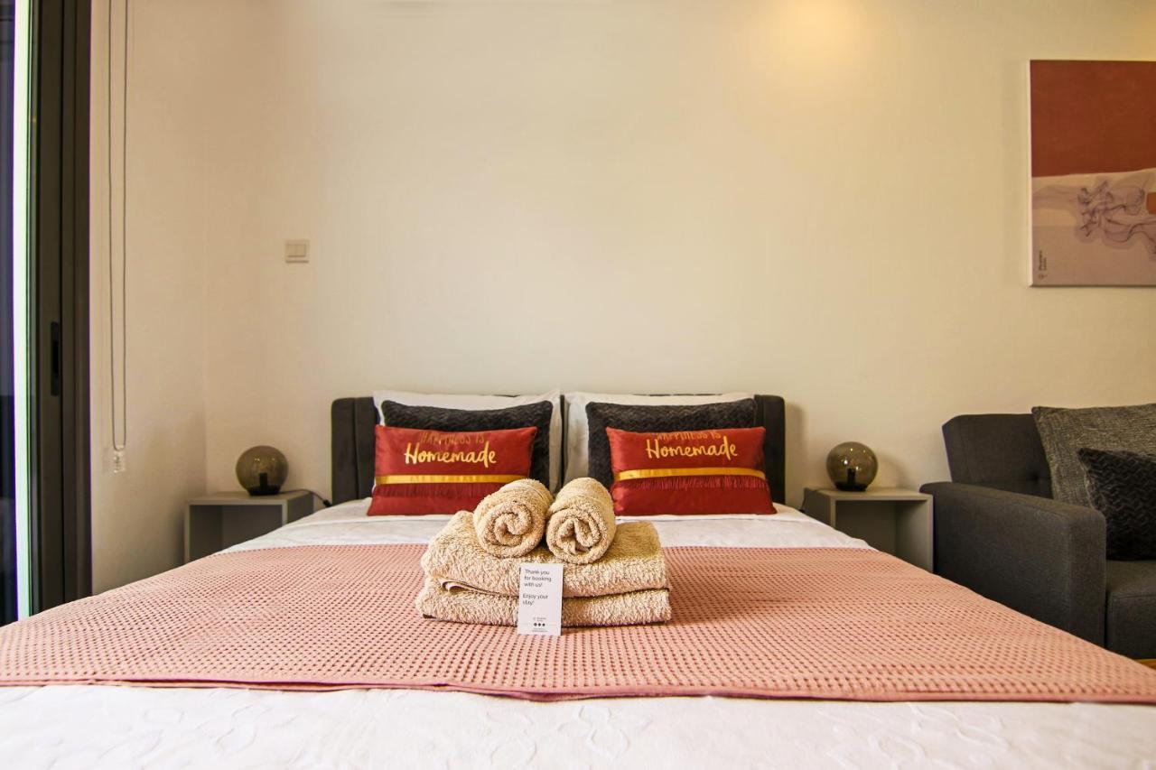 Ferienwohnung Phaedrus Living: Seaside Luxury Flat Athina 115 Paphos Exterior foto
